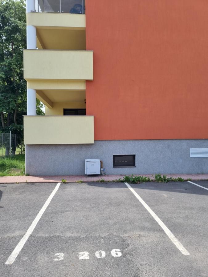 Bougainvillea Apartman Sfantu Gheorghe  ภายนอก รูปภาพ
